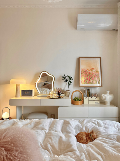 Bàn trang điểm kết hợp tủ ngăn kéo mã 129553